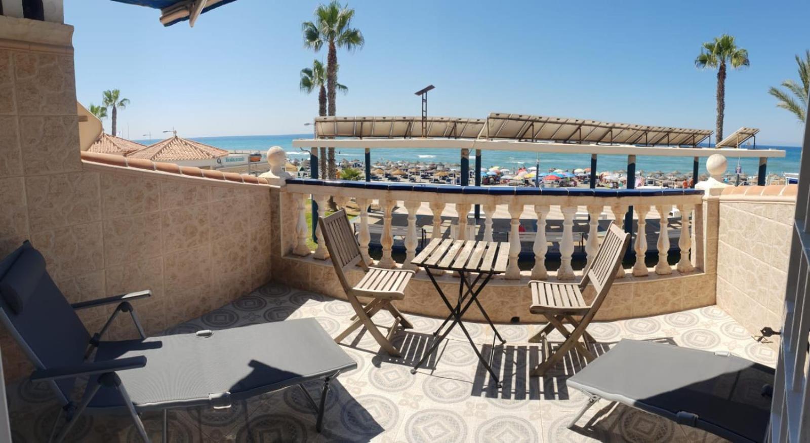 Casita Beach Front Torrox Extérieur photo
